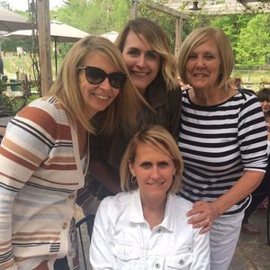 Meet your Posher, Debbie